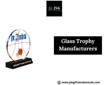 How to Choose the Right Glass Trophy for Your Event